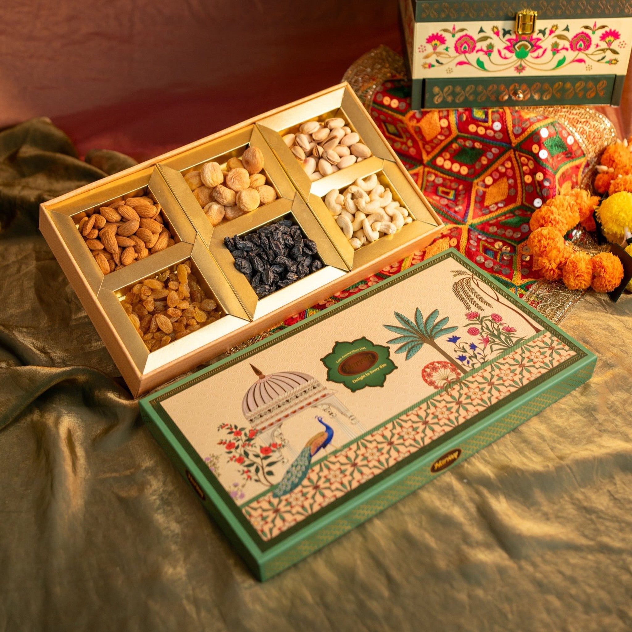 Peacock Mini Dryfruit Box